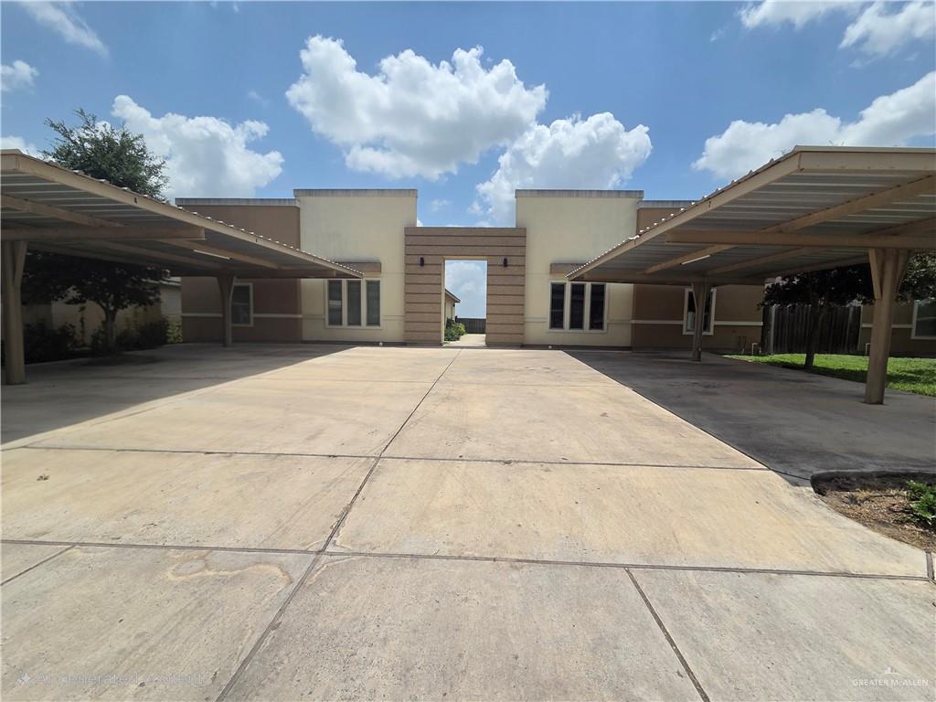 Foto principal - 2010 Garden Ridge Dr