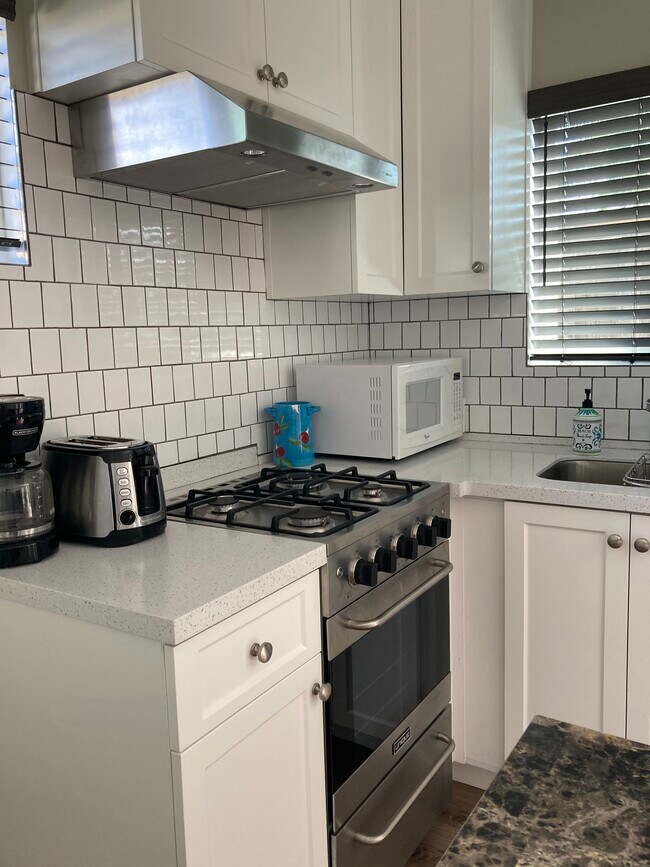 4817 Imlay Ave, Los Angeles, CA 90230 House Rental in Los Angeles, CA