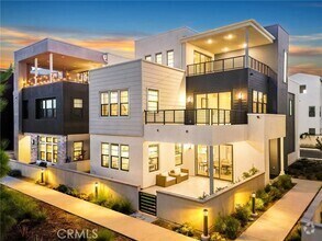 Building Photo - 164 Yugen