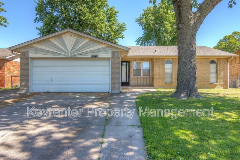 Foto principal - 11417 E 38th St