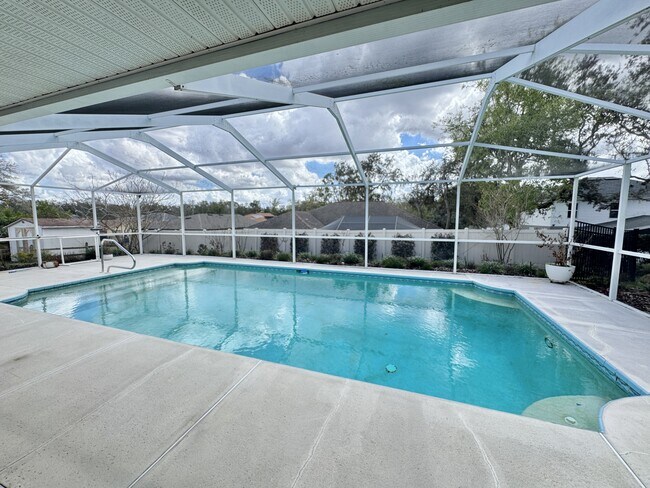 Foto del edificio - 8442 Eldridge Rd