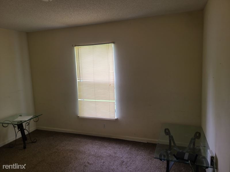 Primary Photo - 4 br, 2 bath House - 1782 SW Hilola Ln