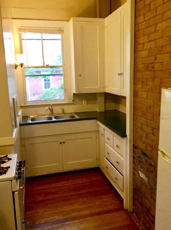 Building Photo - 514 Deering Ave
