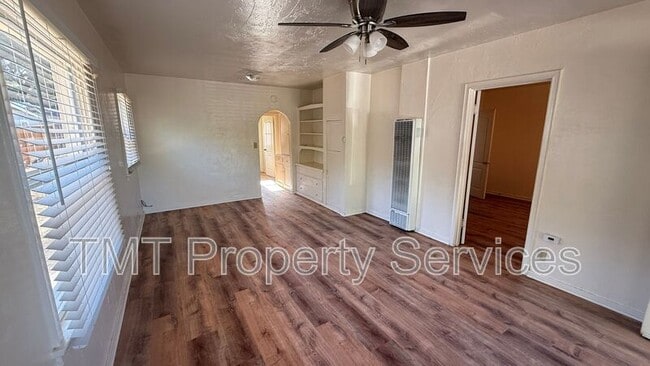 Building Photo - 1541 Olive St