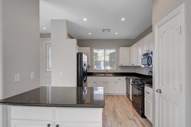 Foto del edificio - 10324 Cherry Brook St