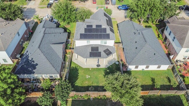 Foto del edificio - 15503 Hickory Dale St