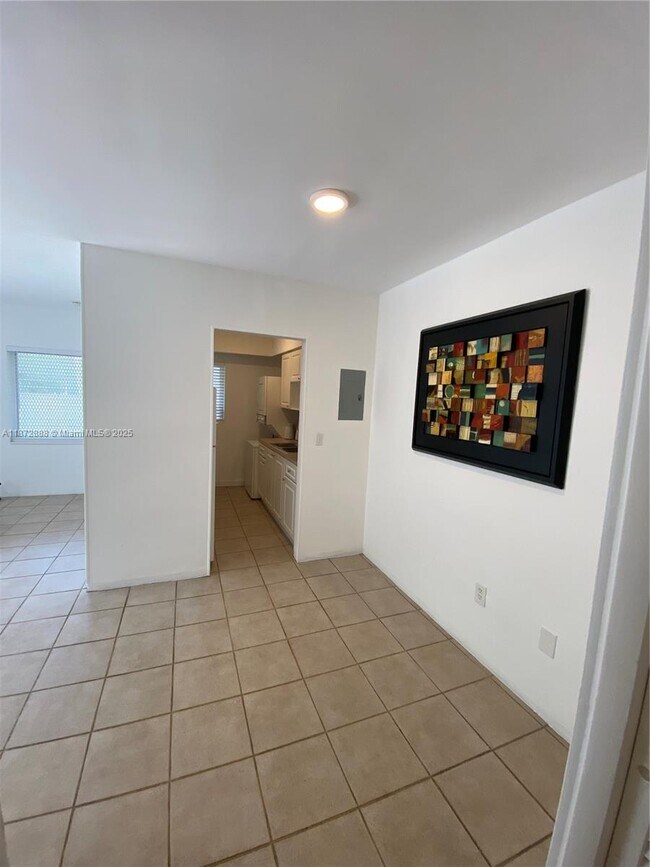 Foto del edificio - 921 Meridian Ave