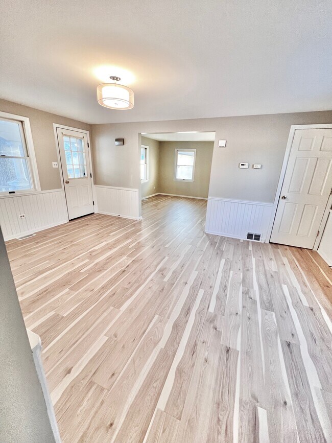 1905 Hart St, Dyer, IN 46311 House Rental in Dyer, IN