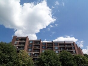 Building Photo - 777 N MacQuesten Pkwy