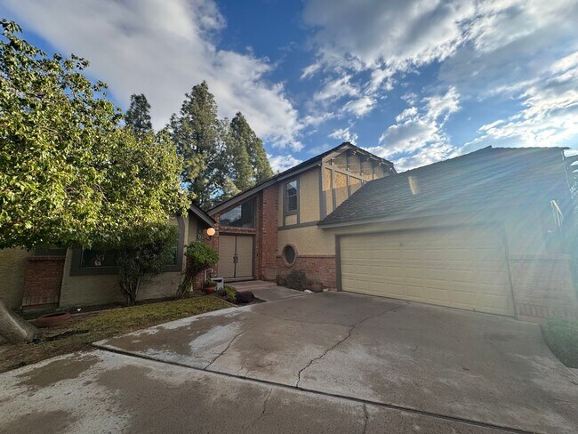 Foto del edificio - 3 BEDROOM WITH POOL IN MESA NEAR 202