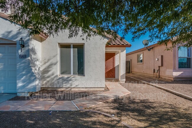 Building Photo - 5409 S 10th Ave