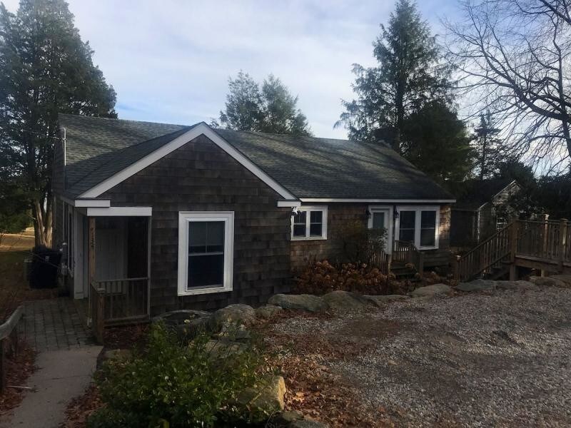 134 Willett Rd, Saunderstown, RI 02874 House Rental in Saunderstown