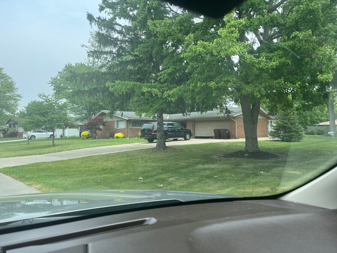 Primary Photo - 2159 Odema Dr