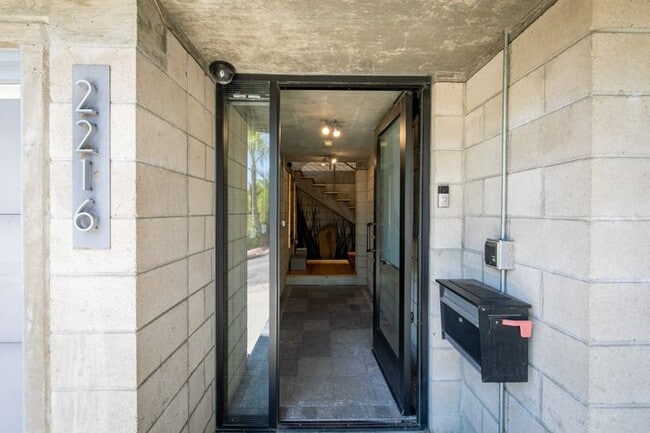 Building Photo - 2216 Bancroft Ave