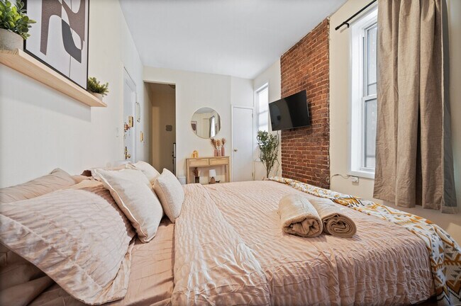 Foto del edificio - 1762 2nd Ave