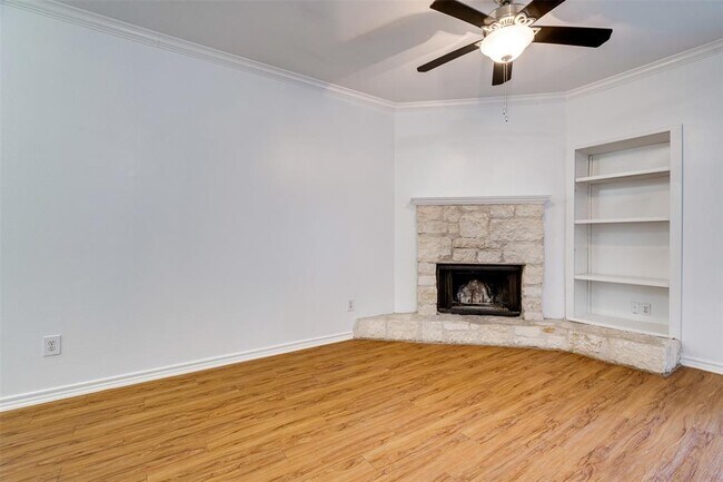 Building Photo - 6804 N Capital of Texas Hwy