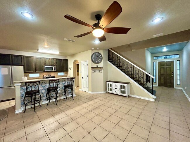 Foto del edificio - 9813 Sandhill Dr