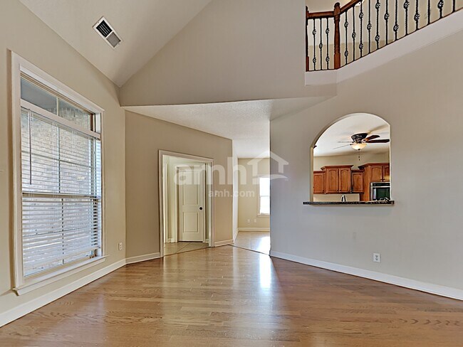 Building Photo - 10383 Old Brownsville Rd