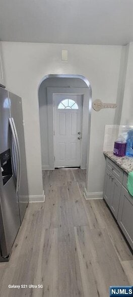 Building Photo - 115 River Rd