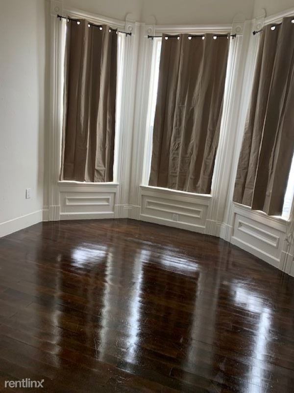 Foto del edificio - 3 br, 1 bath Duplex - 1694 11th St # B