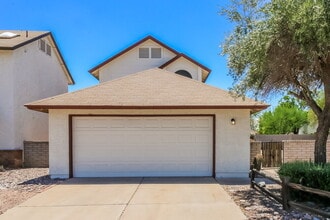 Building Photo - 1755 E Javelina Ave