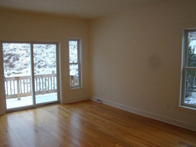 Building Photo - 56 Lori Jean Pl