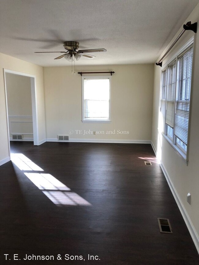 Building Photo - 3 br, 2 bath House - 401 Lynhaven Dr