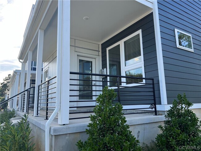 Building Photo - 1401 Porter St