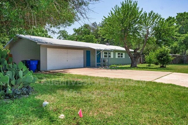 Building Photo - 2502 Cypress Ln