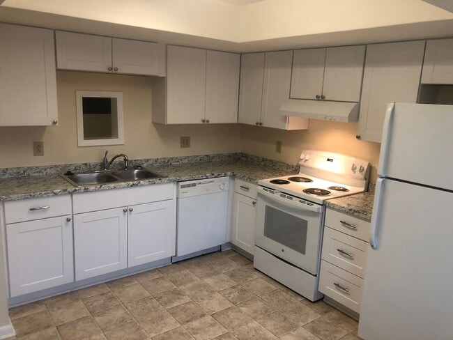 Photo - 3632 Chimney Creek Dr House