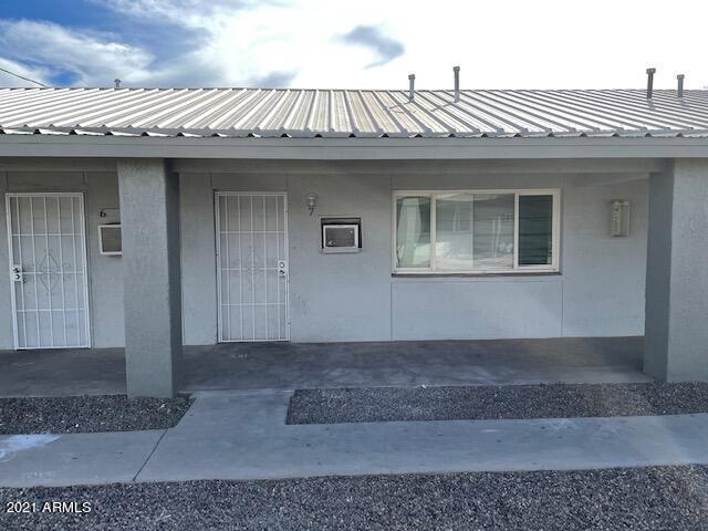 Building Photo - 14003 N Palm St