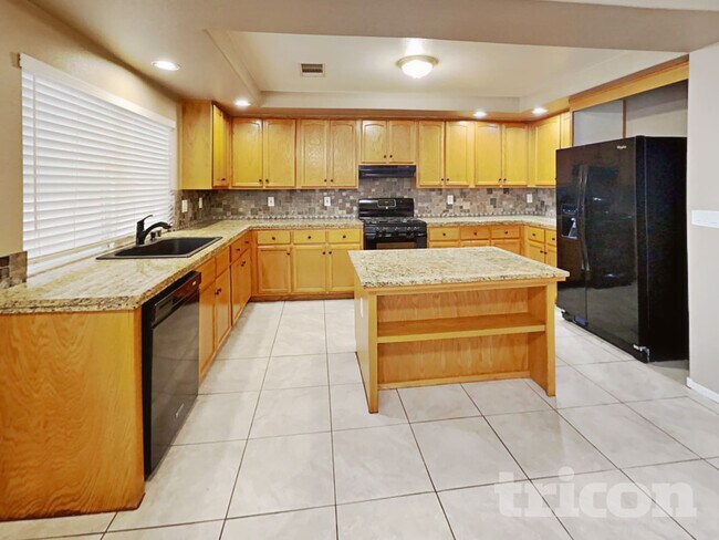 Foto del edificio - 5196 Guardian Peak St