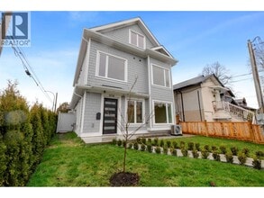 Building Photo - 885 E King Edward Ave