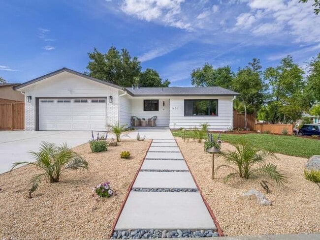 Building Photo - 1631 Fawn Ct