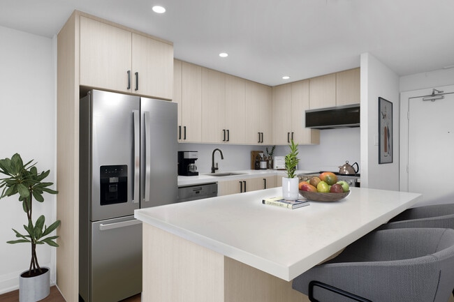 Building Photo - 44 Charles West in Manulife Centre