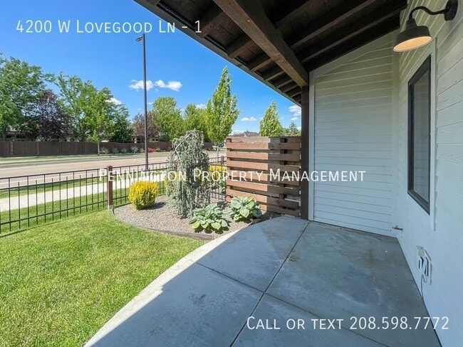 Building Photo - 4200 W Lovegood Ln
