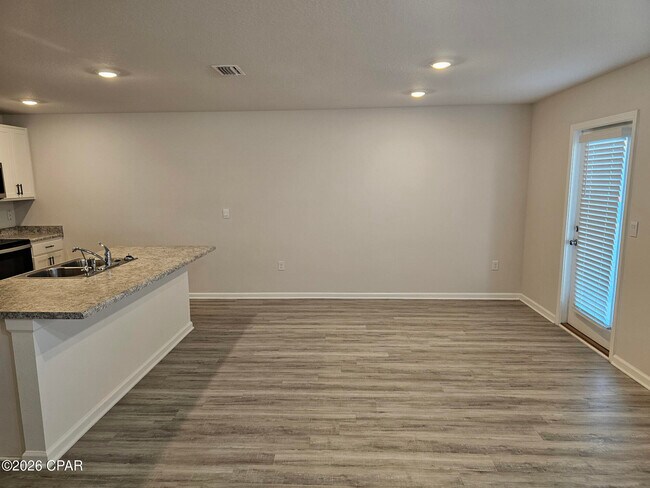 Building Photo - 6355 Bellavia Ln