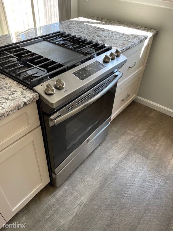 Building Photo - 2 br, 1.5 bath Condo - 152 jamestown drive