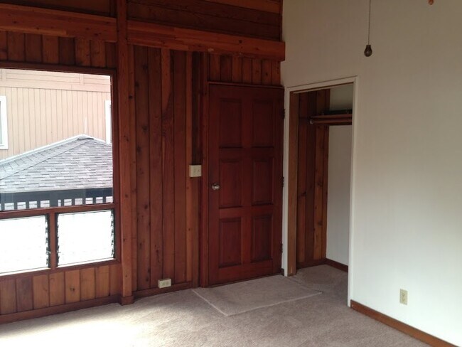 Foto del edificio - 2 BEDROOM, 1 BATHROOM COTTAGE IN KAILUA