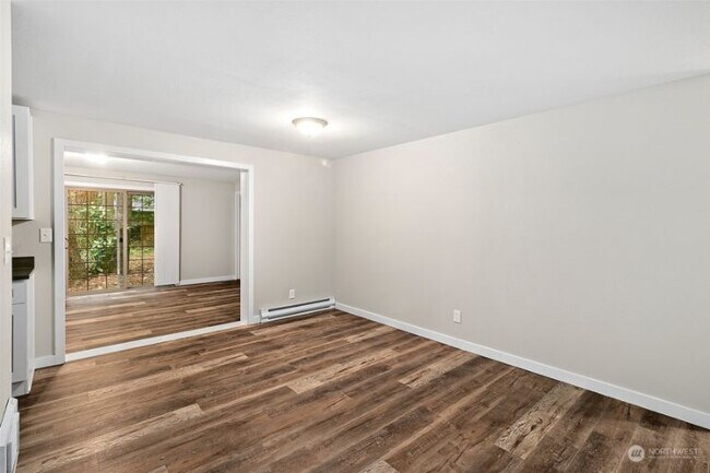 Building Photo - 5113 Rumac St SE