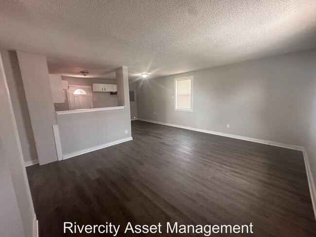 Photo - Adorable 2 bedroom, 1 bath Home!!!! Section 8 Welcomed!!!!!