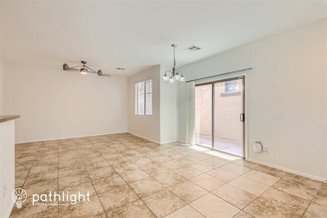 Foto del edificio - 20041 49Th Drive