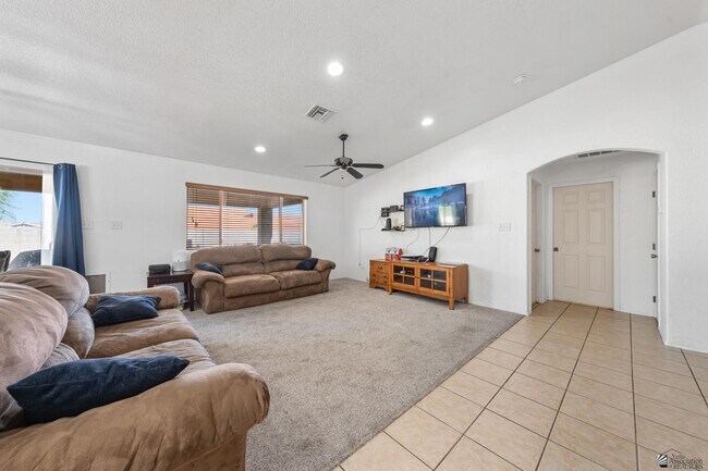 Foto del edificio - 11756 E Omega Ln