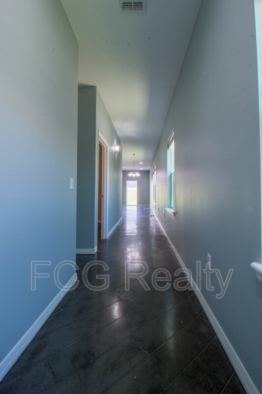 Building Photo - 3169 Whispering Trails Ave