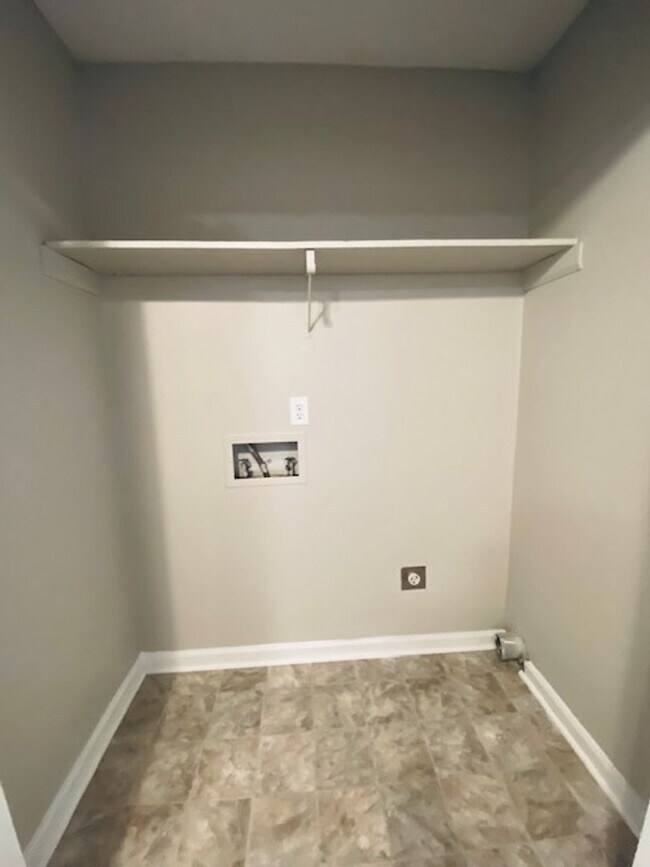 Foto del edificio - ~~ Nice 2-Bedroom Condo in Mebane! ~~