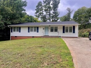 Building Photo - 716 Magness Dr
