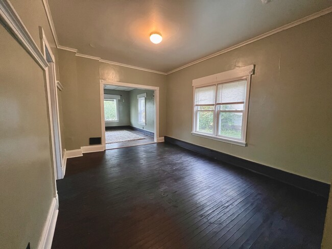 Dining / Living Room - 1221 Church St