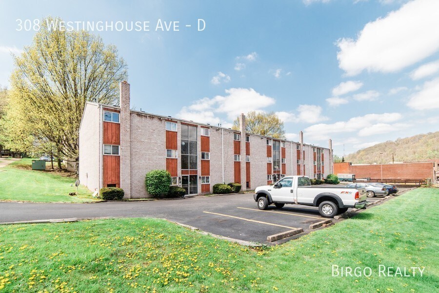 308 Westinghouse Ave Unit D, Wilmerding, PA 15148 Room for Rent in