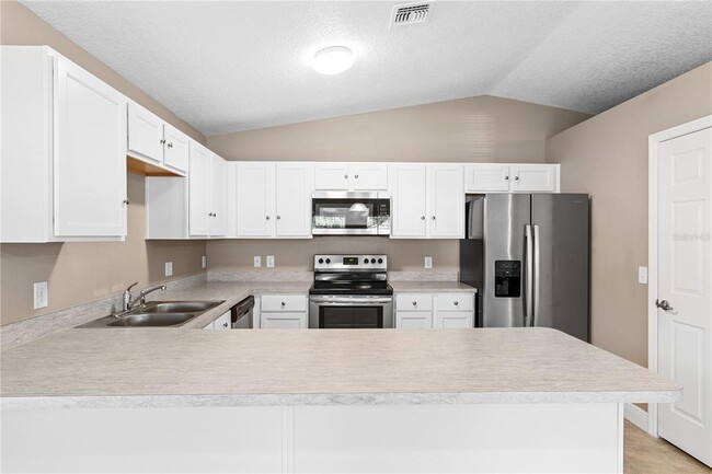Building Photo - 1512 Baywood Village Ct