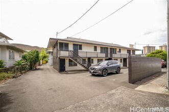 Building Photo - 1719 Nuuanu Ave